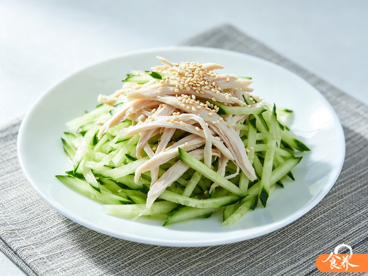 凉拌鸡丝（配黄瓜丝）